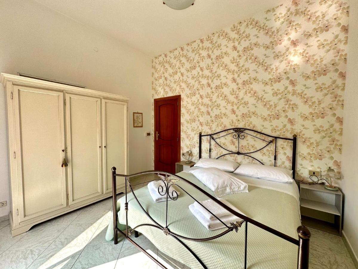 Family Relax Caracciolo Bed & Breakfast Naples Luaran gambar